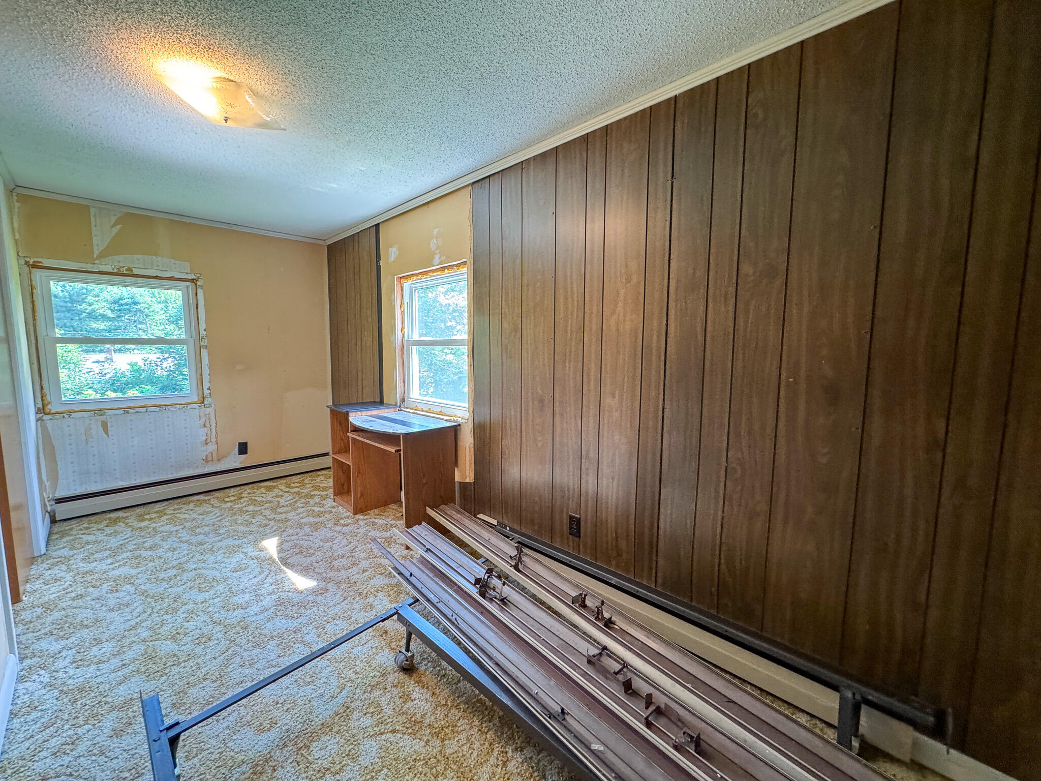 26 Hale Street Lincoln ME 04457