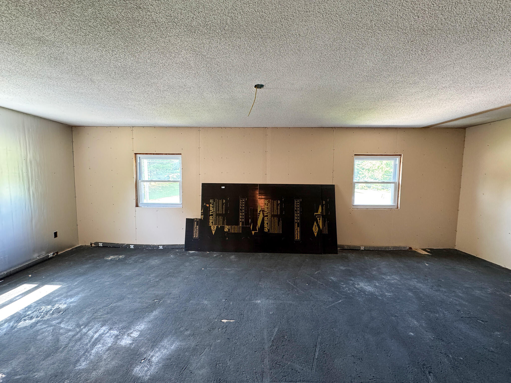 26 Hale Street Lincoln ME 04457