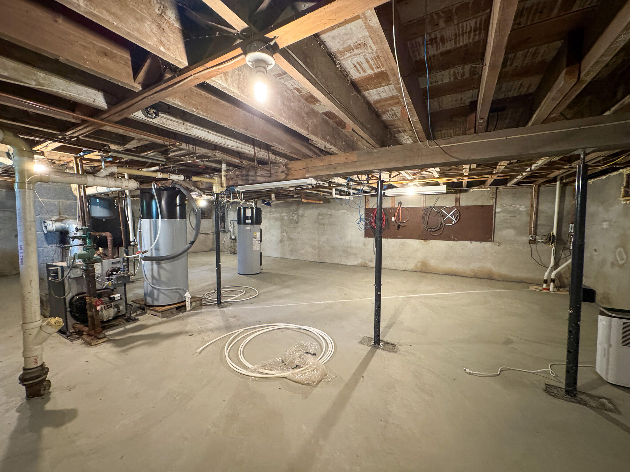 26 Hale Street Lincoln ME 04457