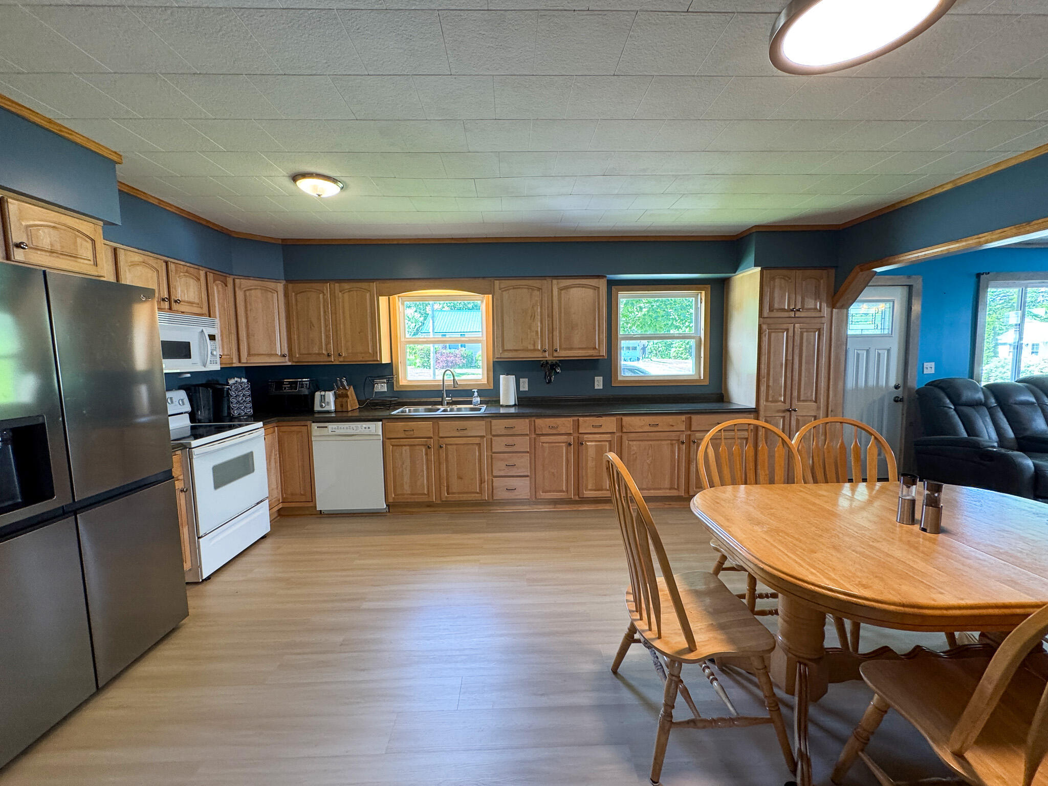 26 Hale Street Lincoln ME 04457