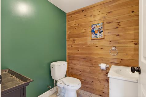 60 Turcotte Drive Naples ME 04055