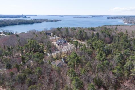 135 Fairwind Lane Yarmouth ME 04096