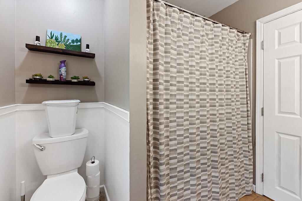 50 Country Club Road Manchester ME 04351