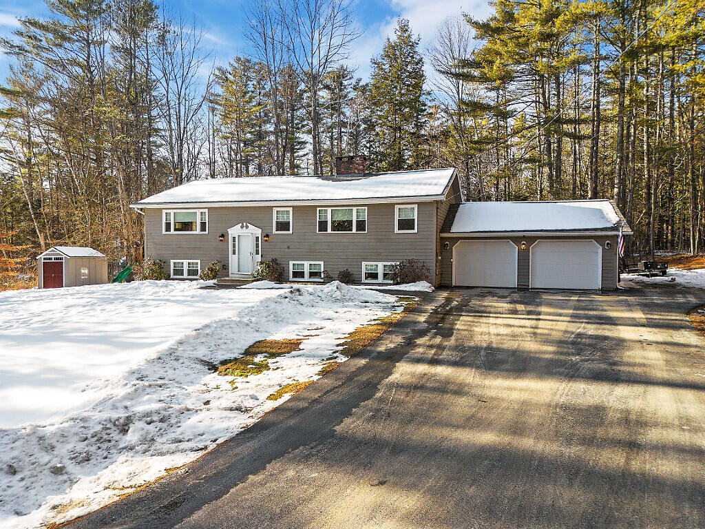 50 Country Club Road Manchester ME 04351