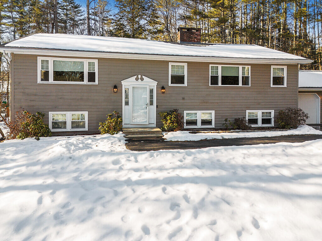 50 Country Club Road Manchester ME 04351