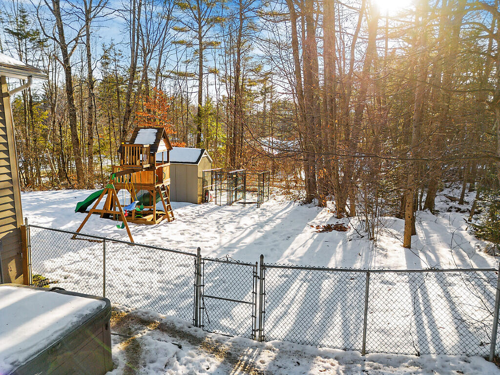 50 Country Club Road Manchester ME 04351