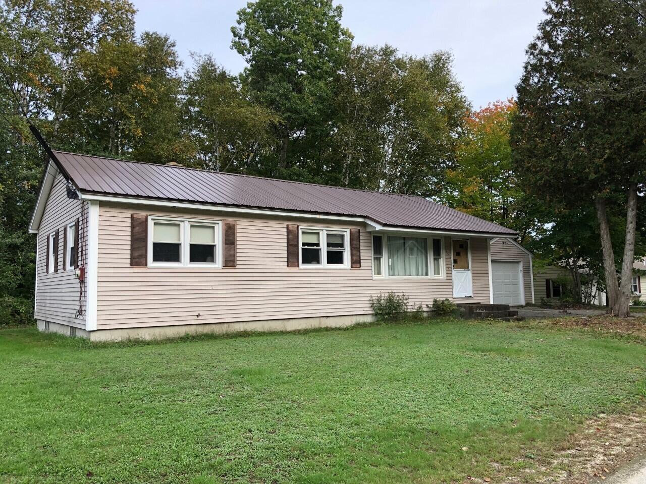 656 Penobscot Street Rumford ME 04276
