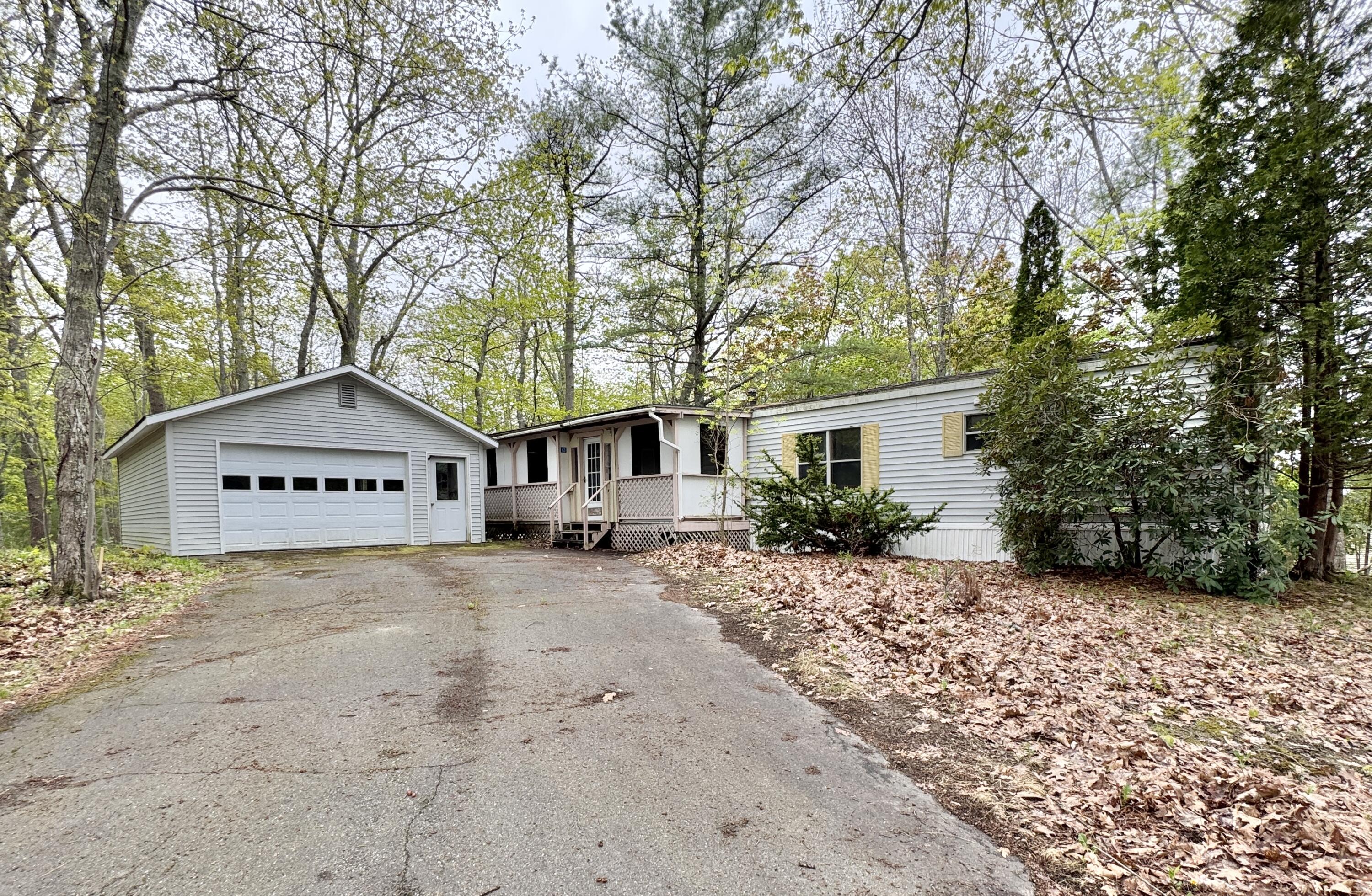 63 Pond Street Bucksport ME 04416