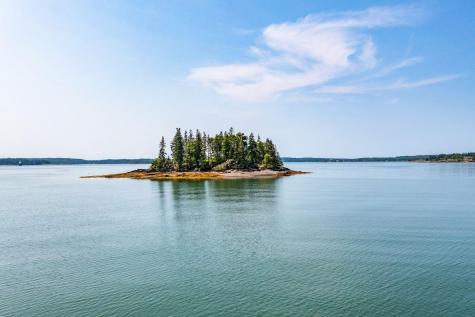 377 S Shore Road North Haven ME 04853