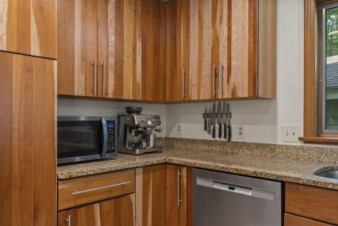 23 Stovers Point Road Harpswell ME 04079