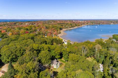 23 Stovers Point Road Harpswell ME 04079