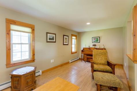 199 Pinewoods Road Lewiston ME 04240