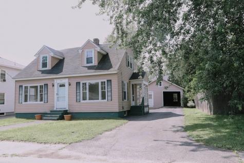 135 Clinton Avenue Winslow ME 04901