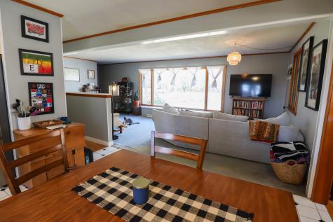 20 Swan Road Standish ME 04084