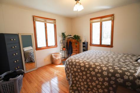 20 Swan Road Standish ME 04084