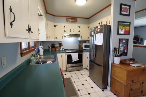 20 Swan Road Standish ME 04084