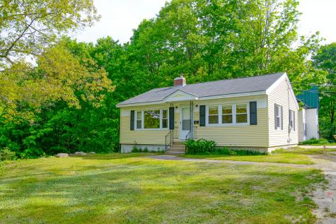 18 Elm Street Bridgton ME 04009