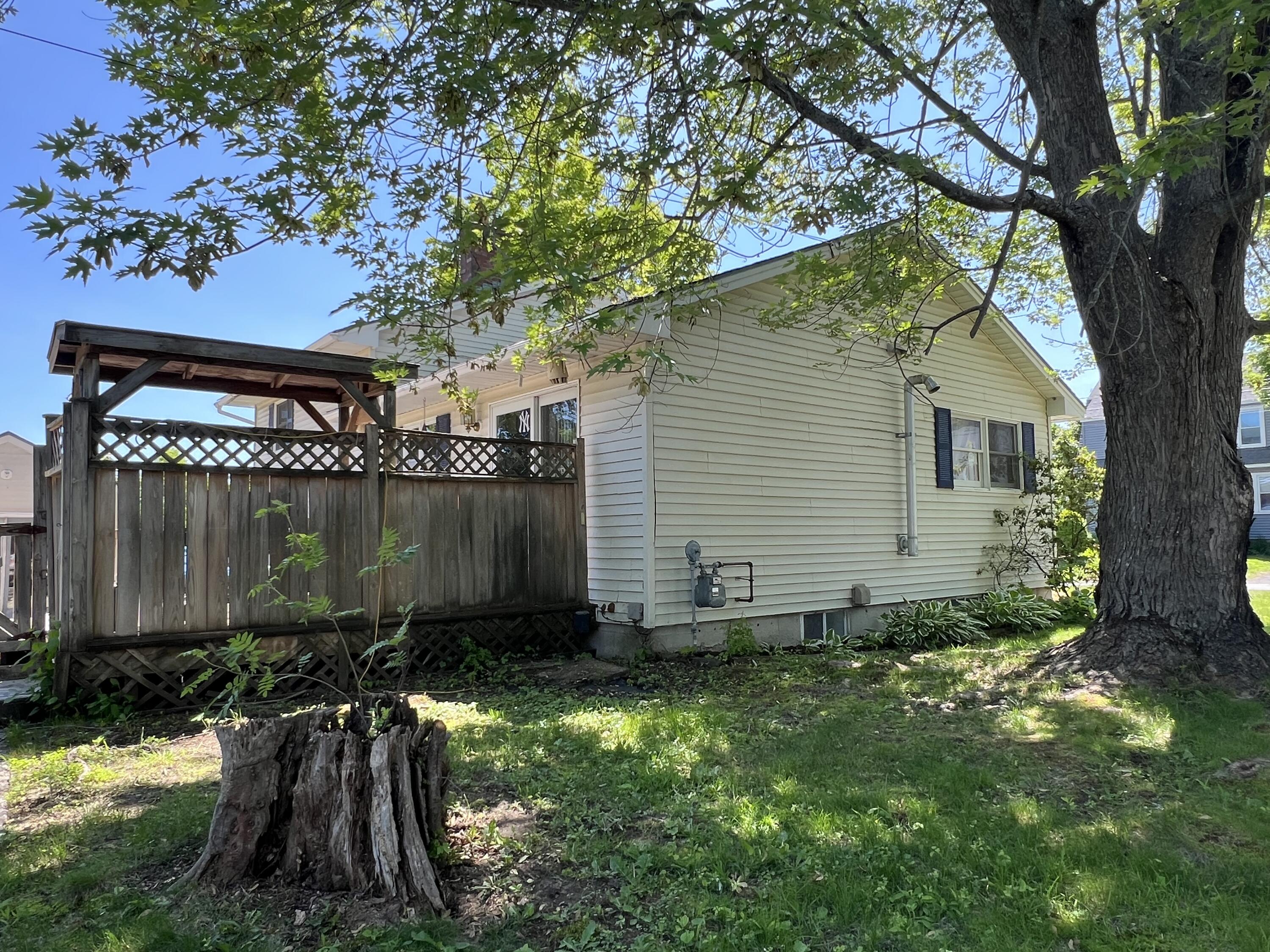 277 Pearl Street Bangor ME 04401