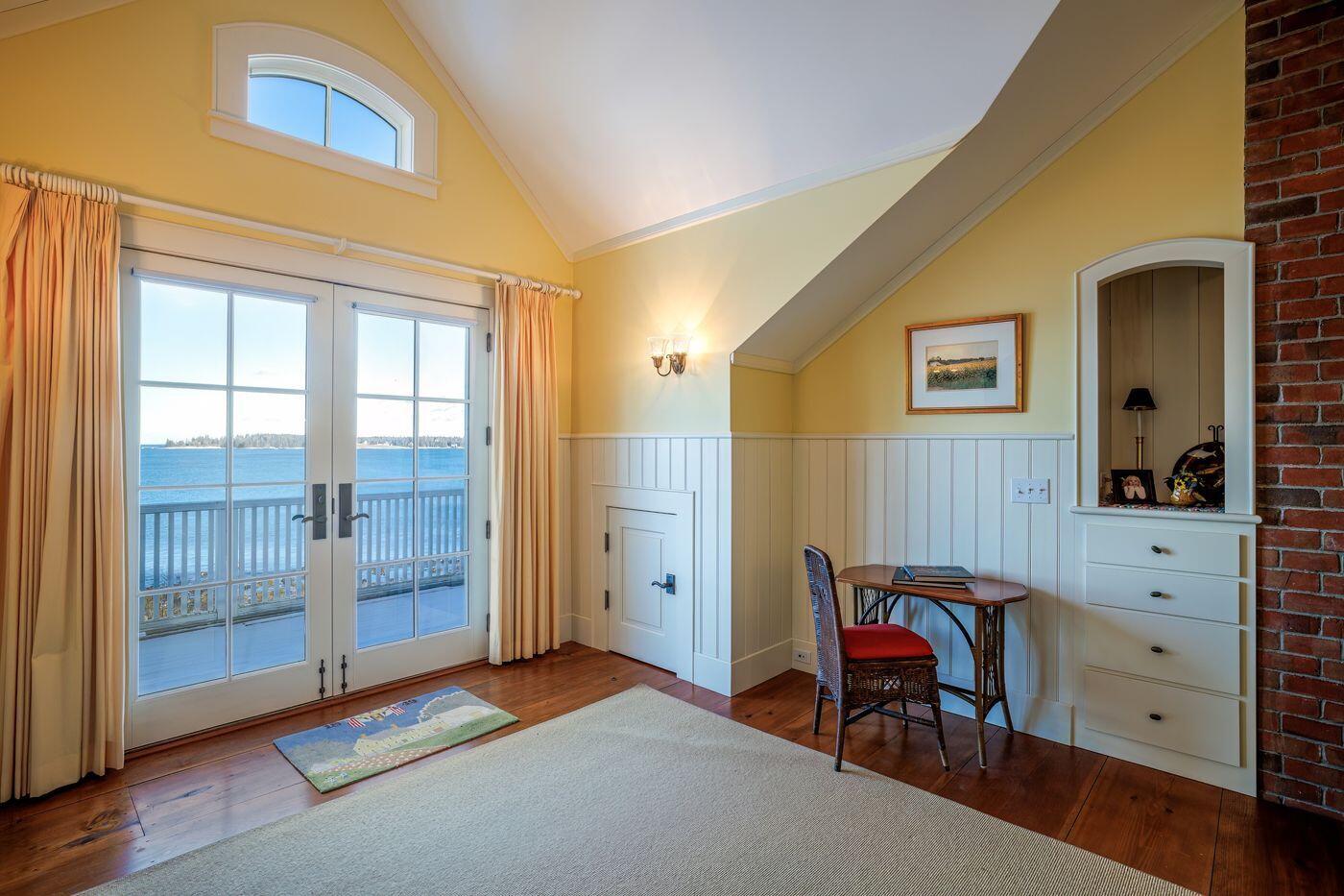 425a Seawall Road Southwest Harbor ME 04679