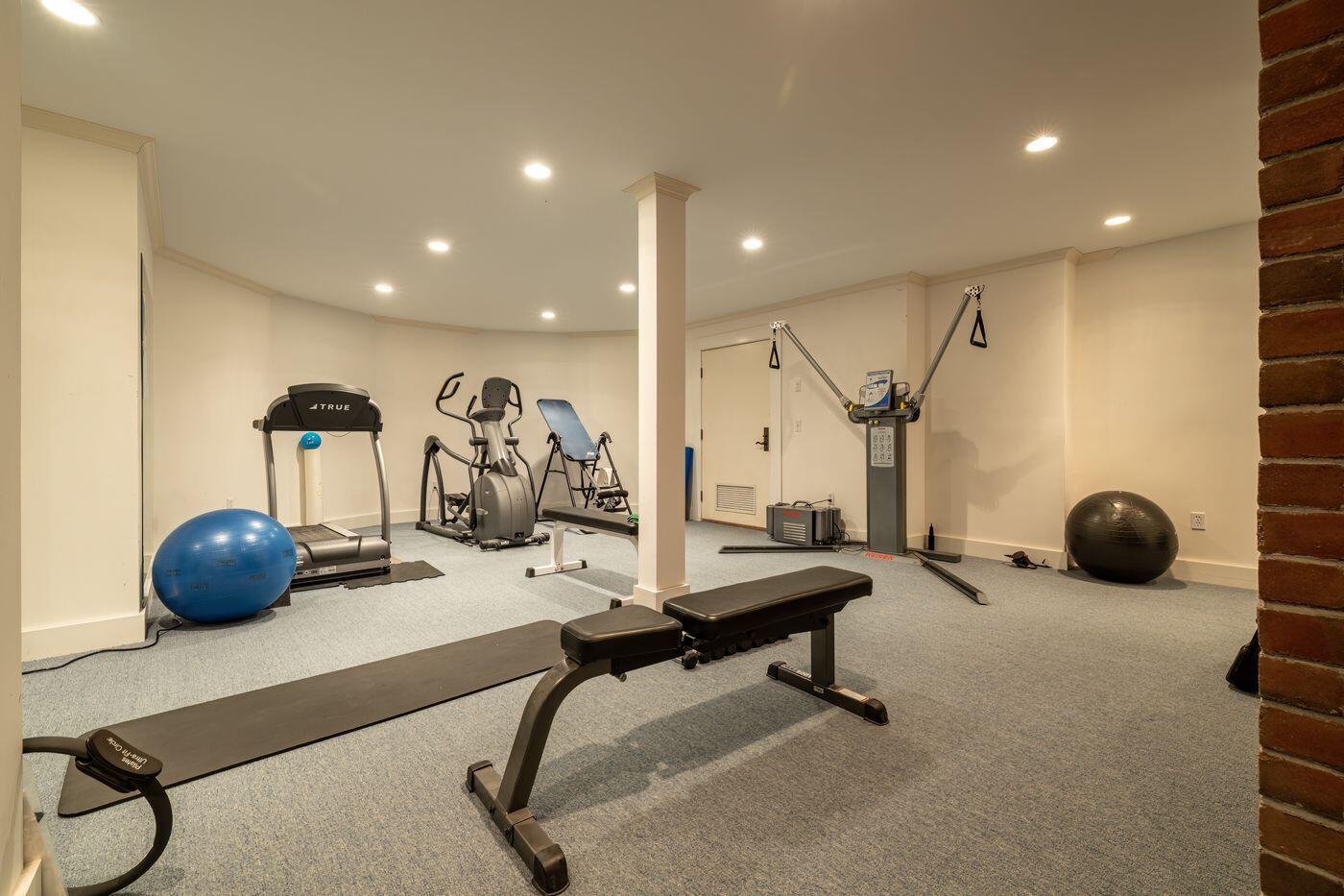 425a Seawall Road Southwest Harbor ME 04679