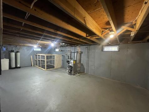 131 Back Street Monmouth ME 04265