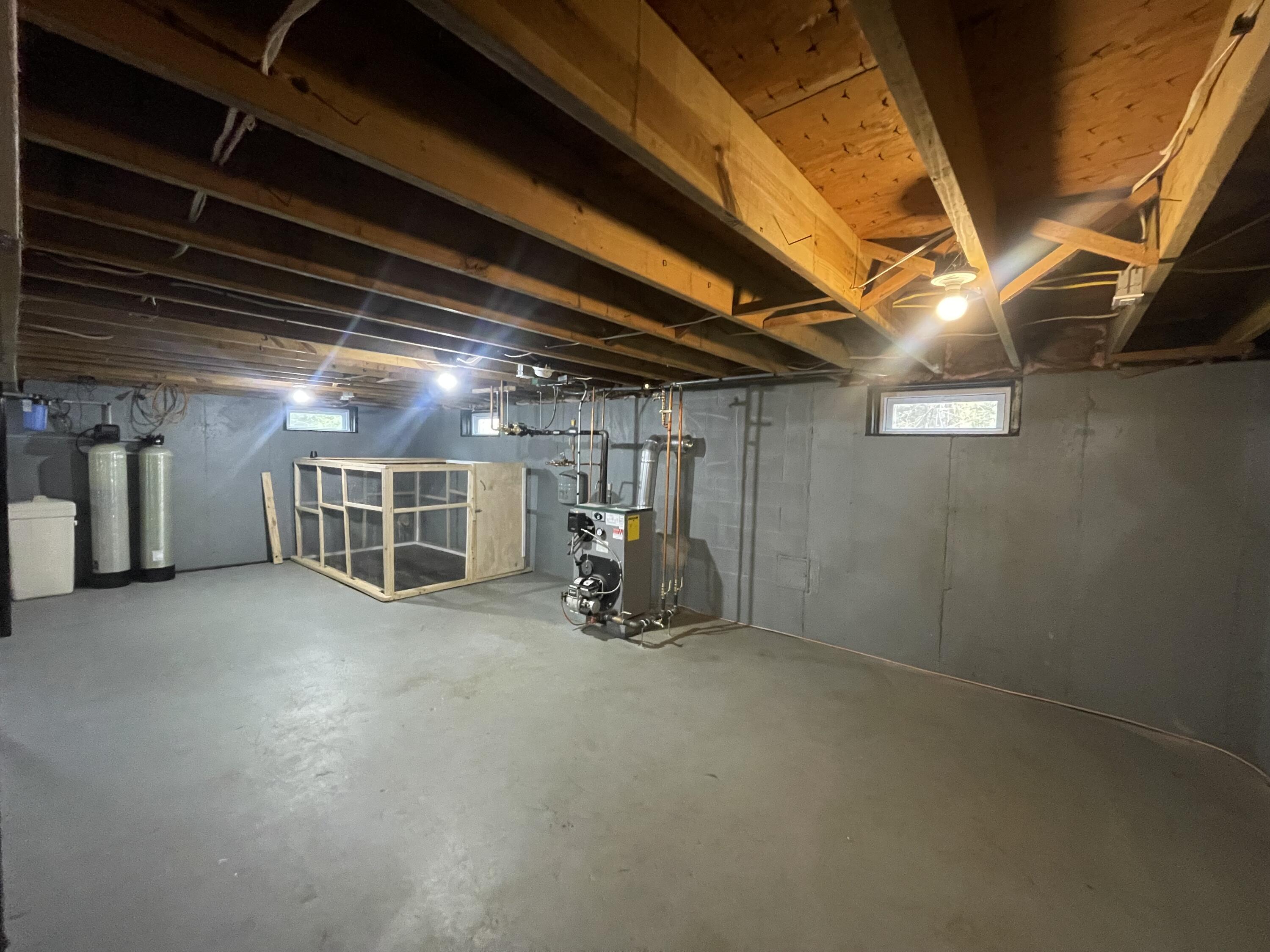 131 Back Street Monmouth ME 04265