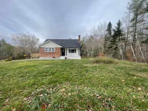 131 Back Street Monmouth ME 04265