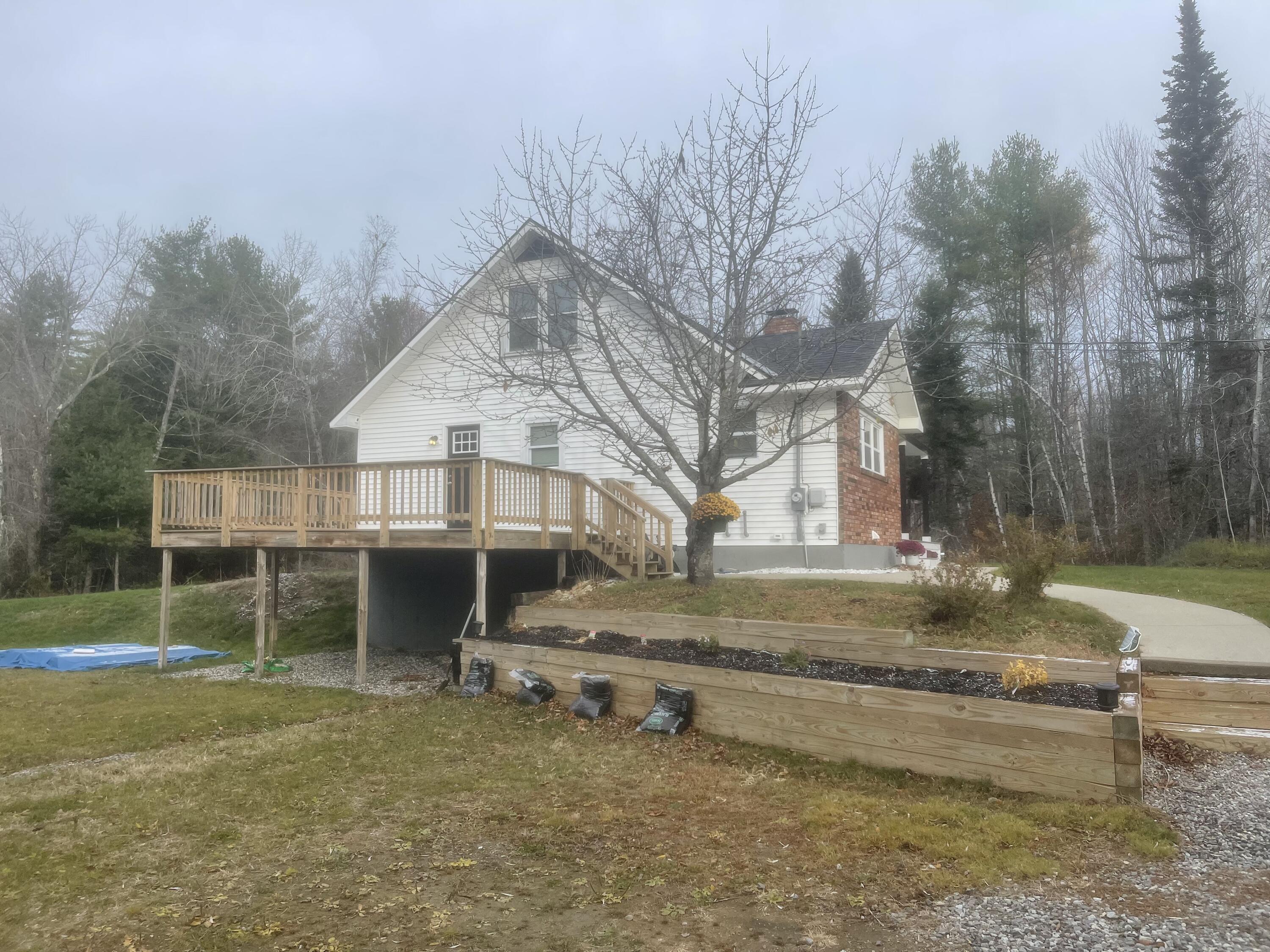 131 Back Street Monmouth ME 04265