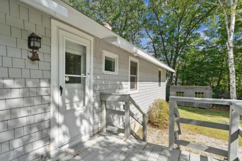 55 Seths Landing Yarmouth ME 04096