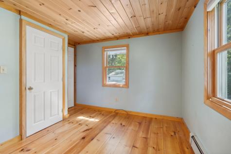 55 Seths Landing Yarmouth ME 04096