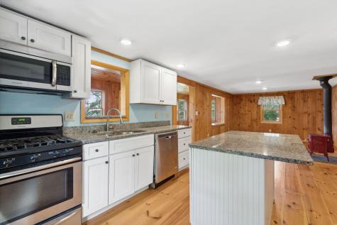 55 Seths Landing Yarmouth ME 04096