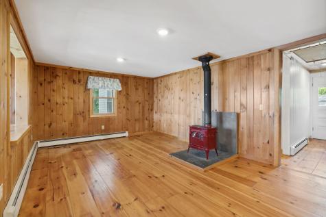 55 Seths Landing Yarmouth ME 04096