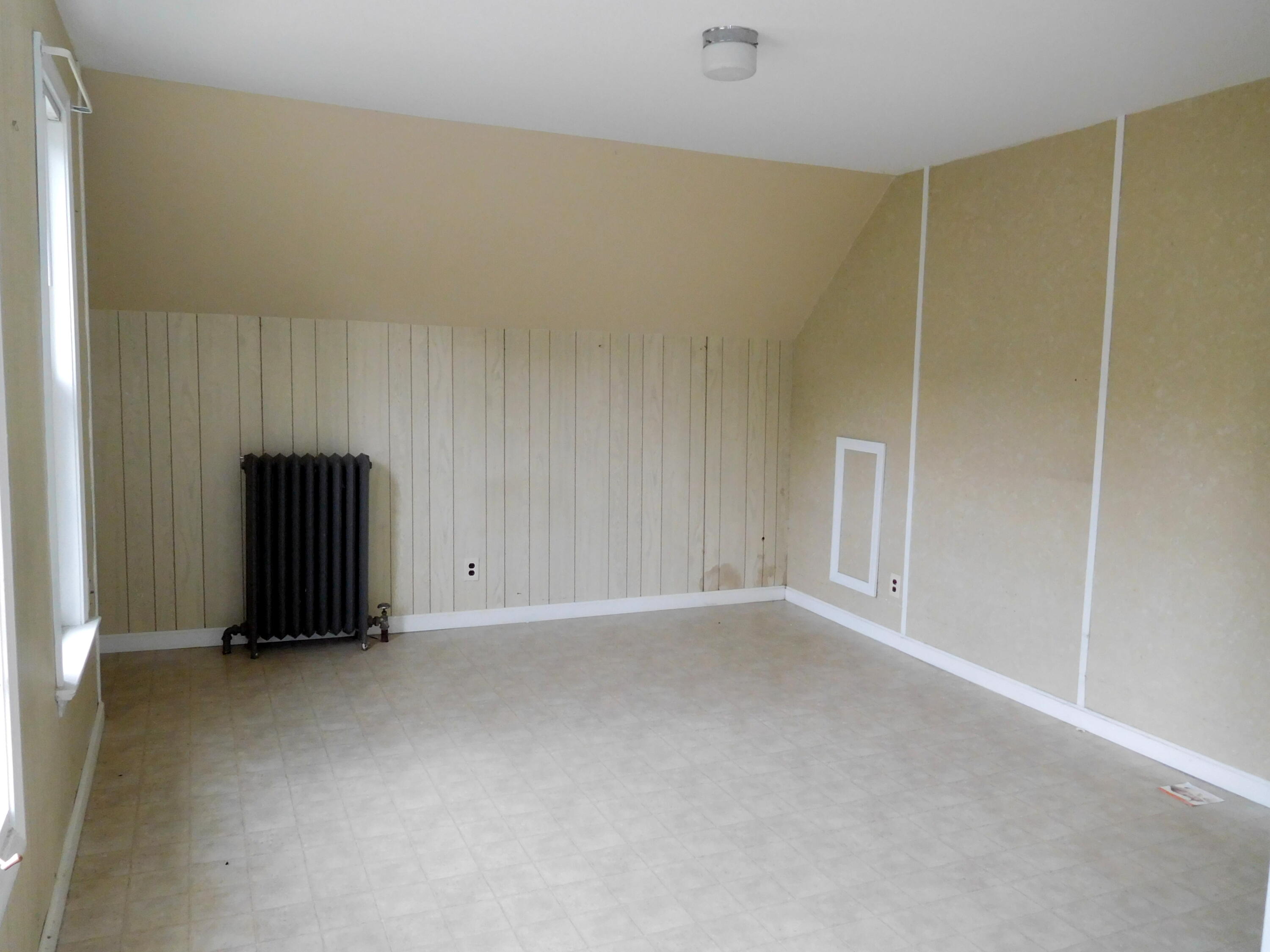 23 Pleasant Street Lewiston ME 04240