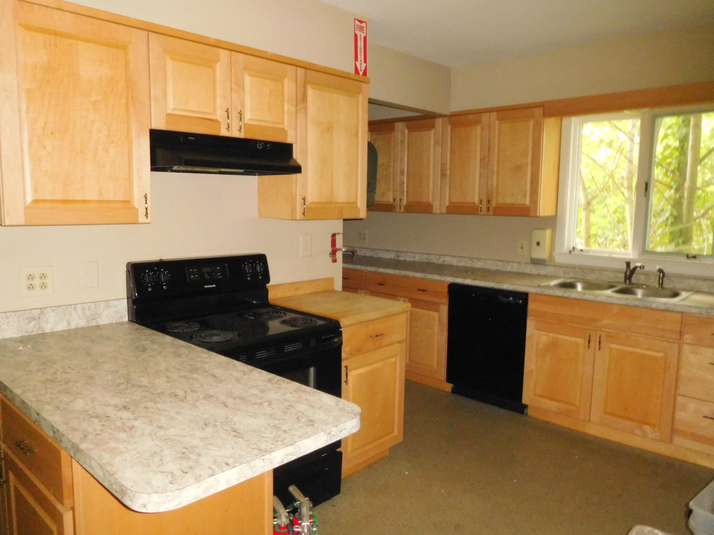 23 Pleasant Street Lewiston ME 04240