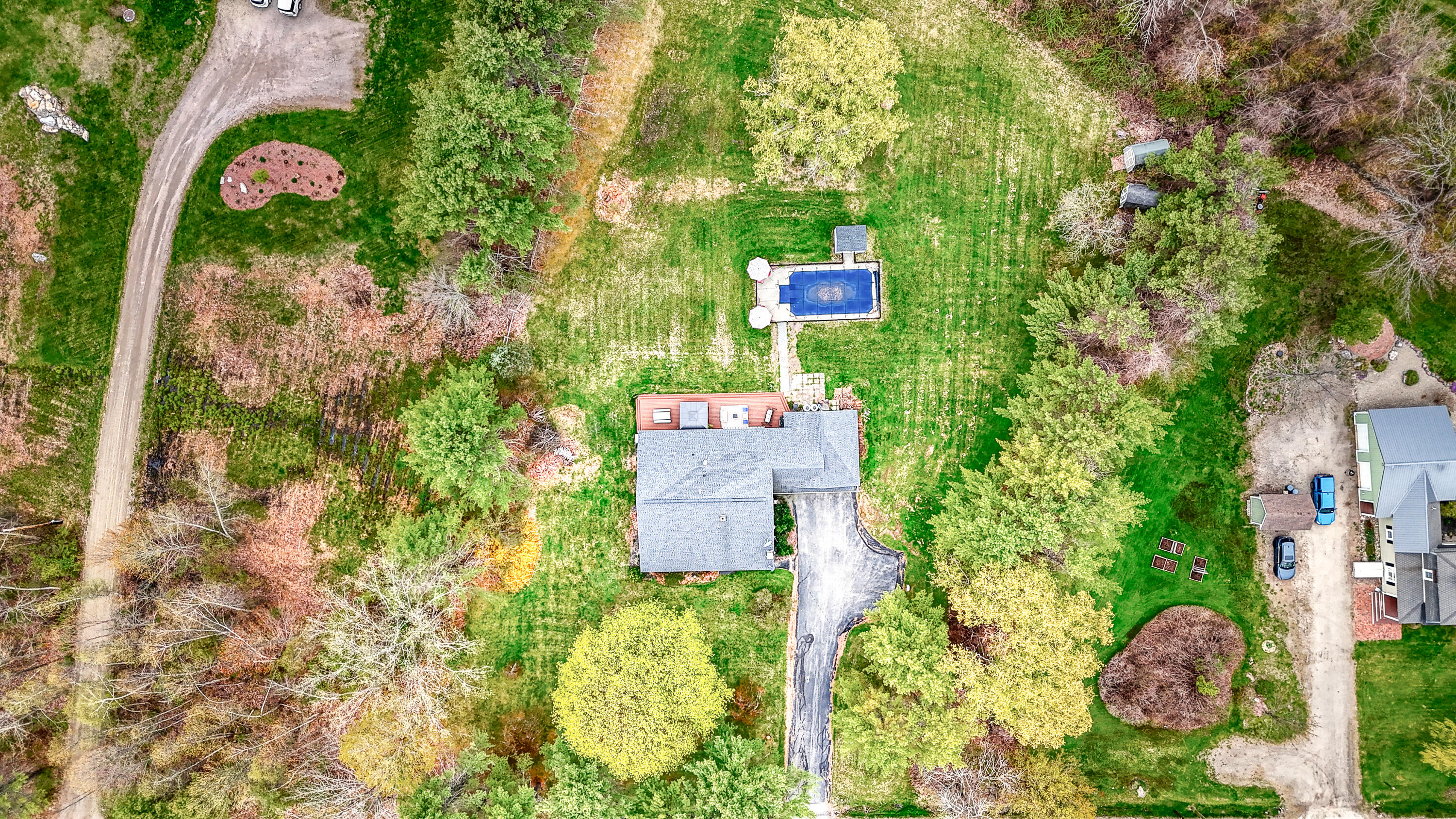 704 W Auburn Road Auburn ME 04210