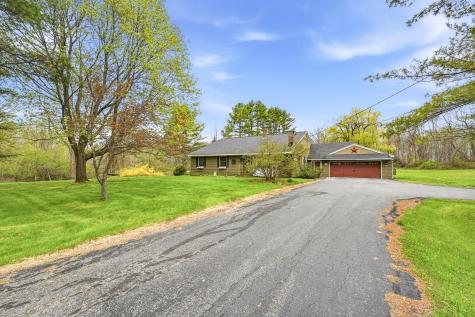 704 W Auburn Road Auburn ME 04210