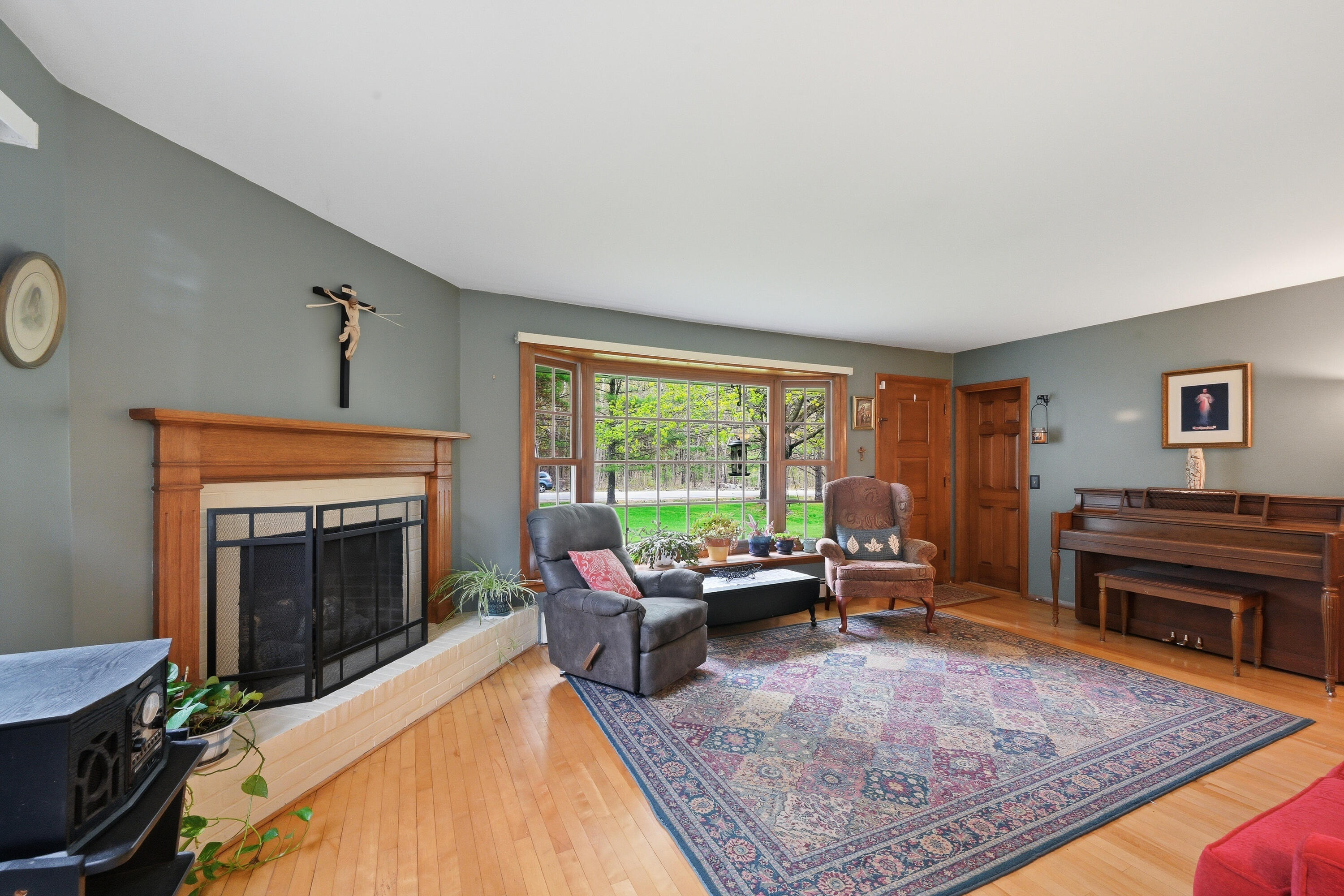704 W Auburn Road Auburn ME 04210