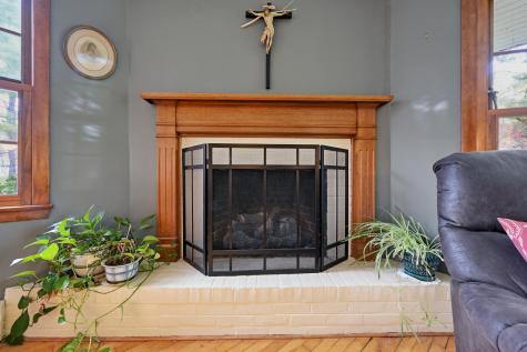 704 W Auburn Road Auburn ME 04210