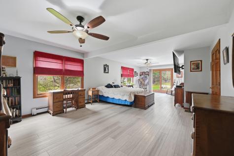 704 W Auburn Road Auburn ME 04210