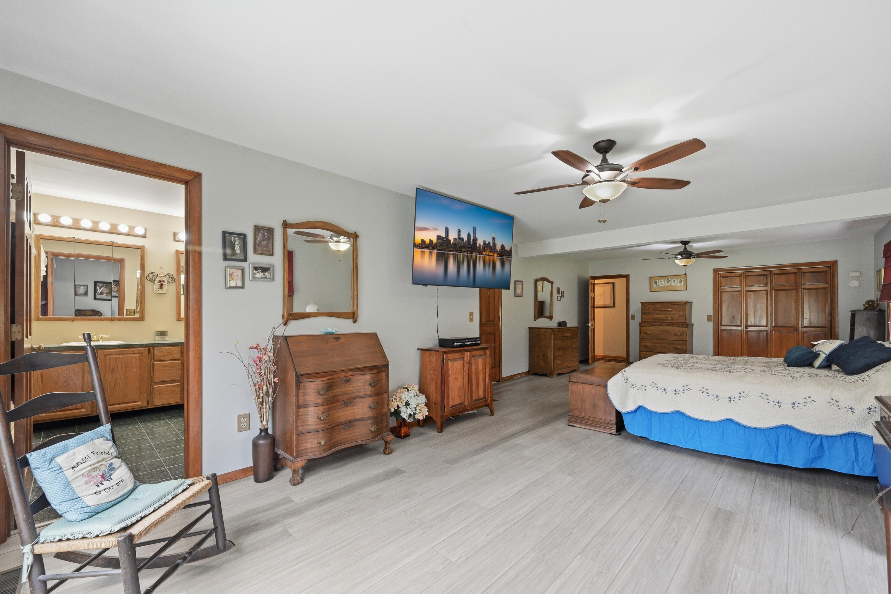 704 W Auburn Road Auburn ME 04210
