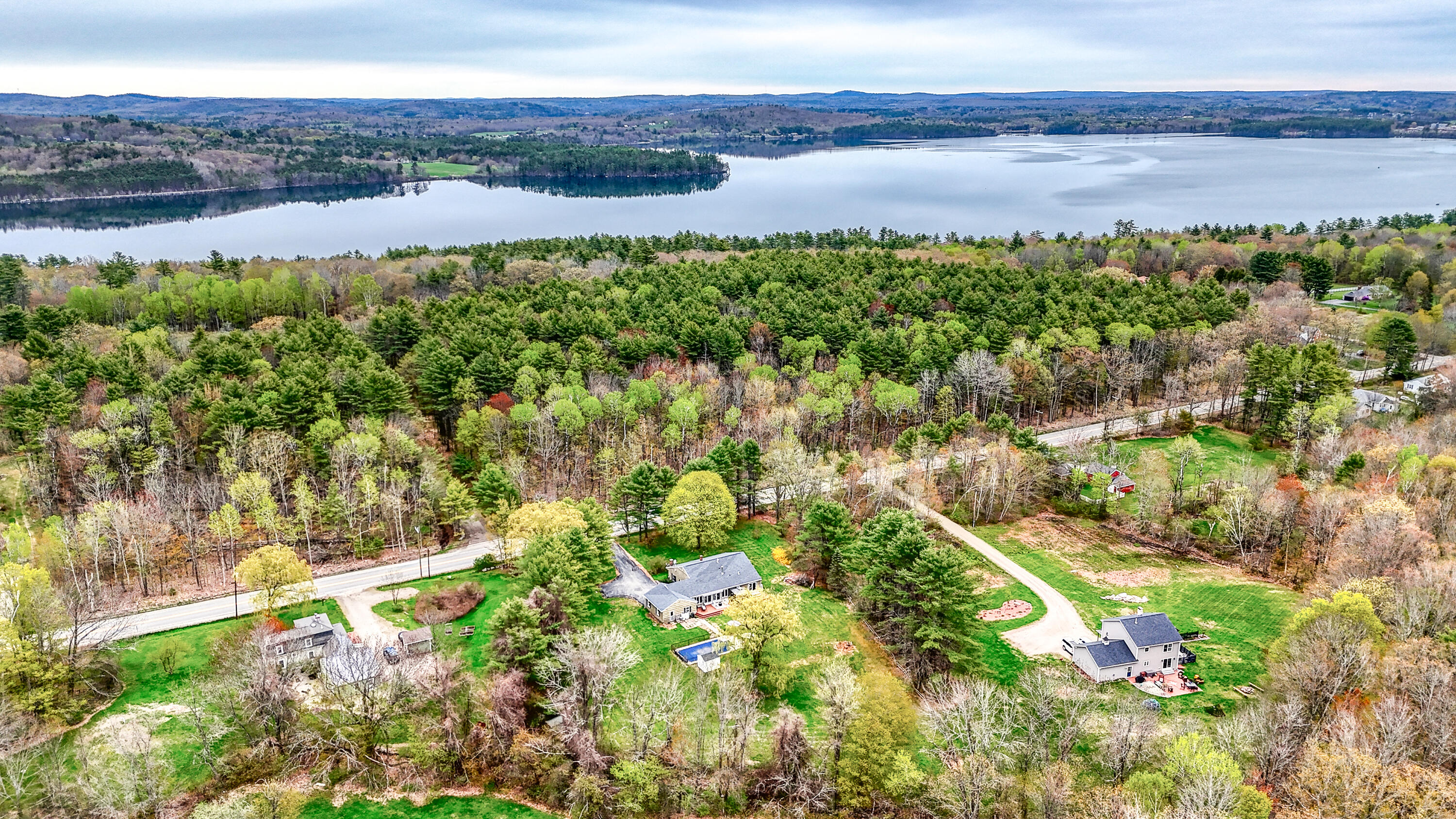 704 W Auburn Road Auburn ME 04210