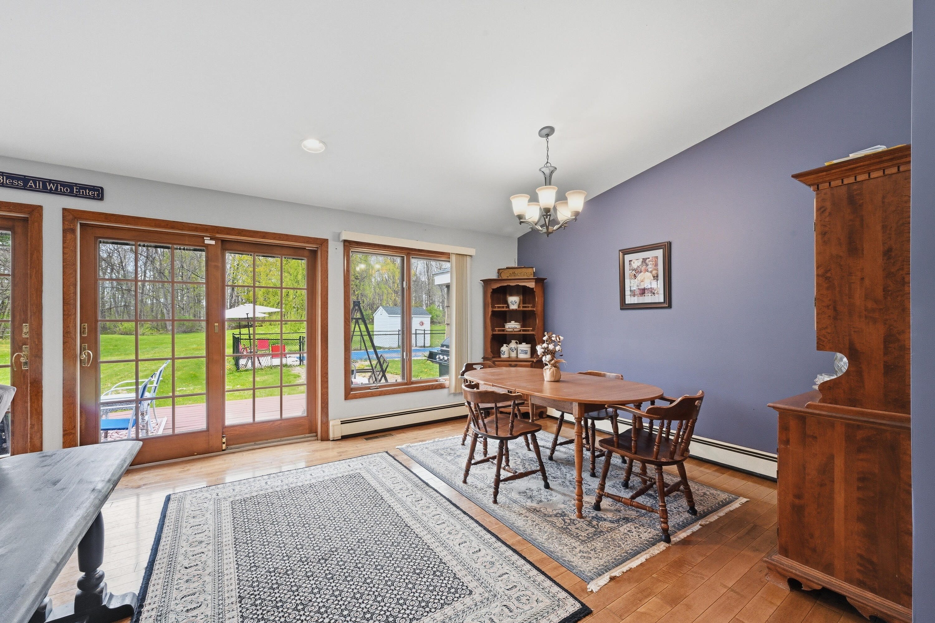 704 W Auburn Road Auburn ME 04210