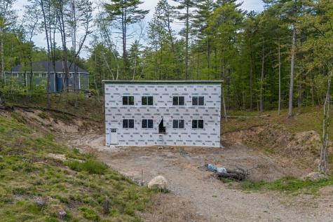 19 Lenox Circle Waterboro ME 04061