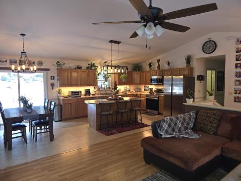 535 Hebron Road Paris ME 04281