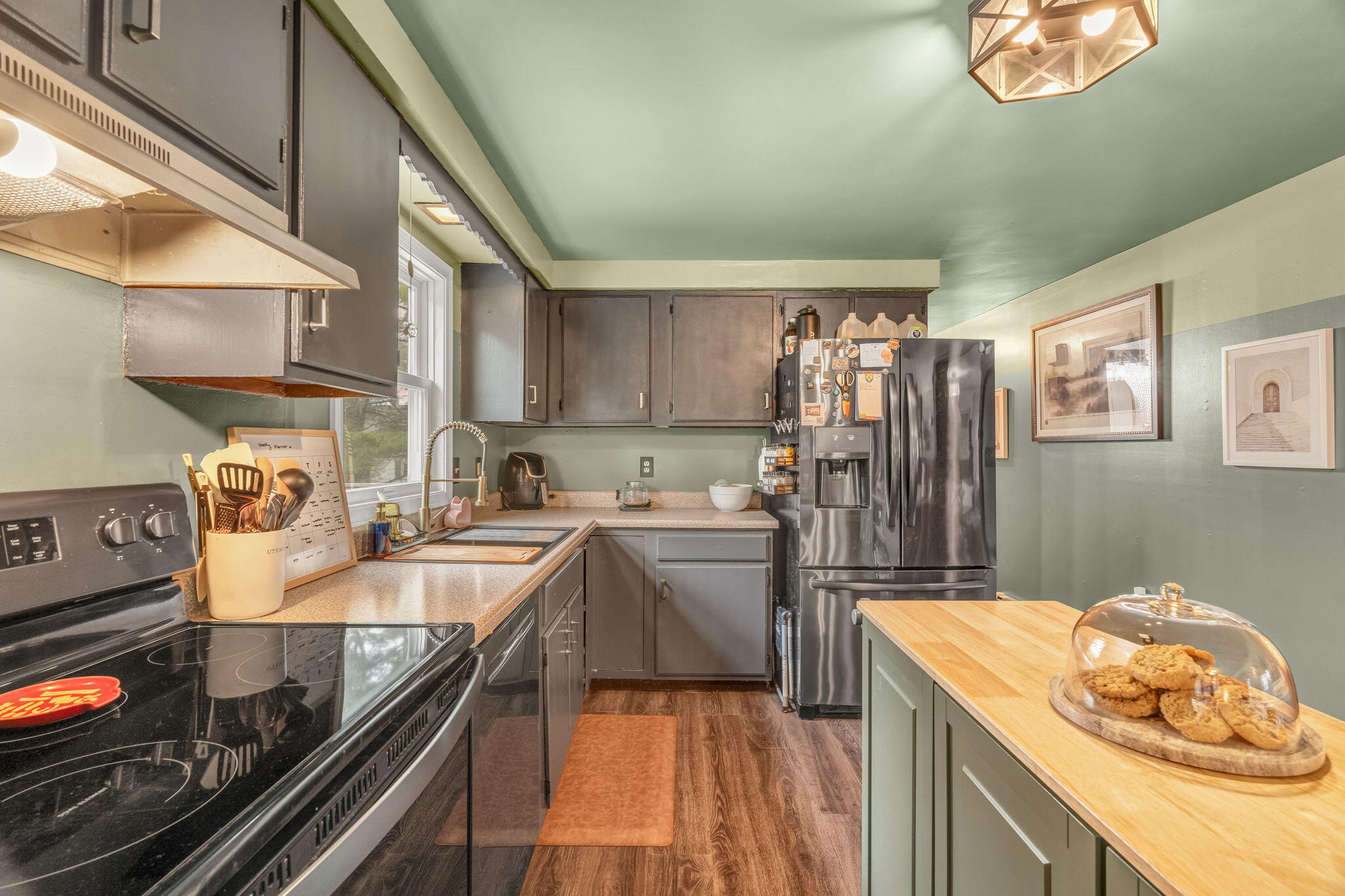 6 Coolidge Avenue Hampden ME 04444