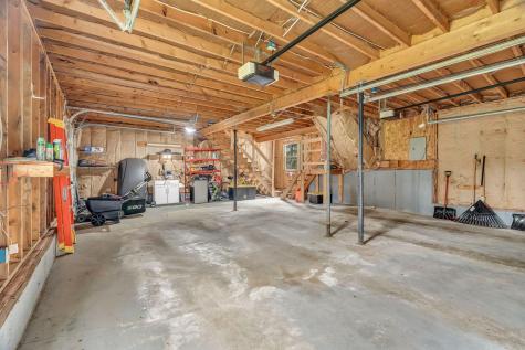 6 Coolidge Avenue Hampden ME 04444