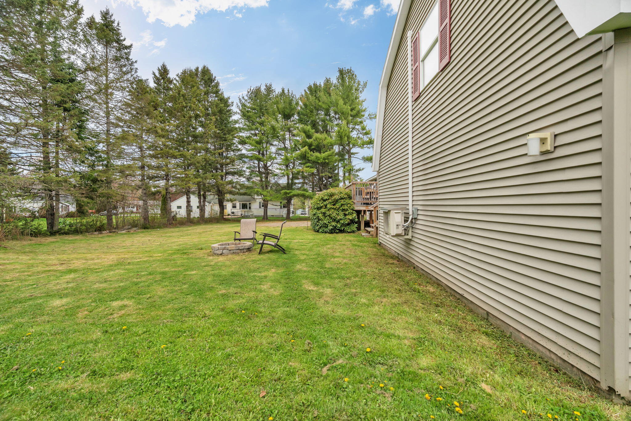 6 Coolidge Avenue Hampden ME 04444