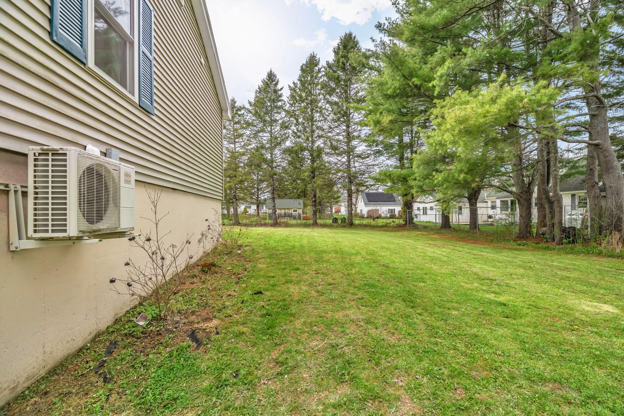 6 Coolidge Avenue Hampden ME 04444