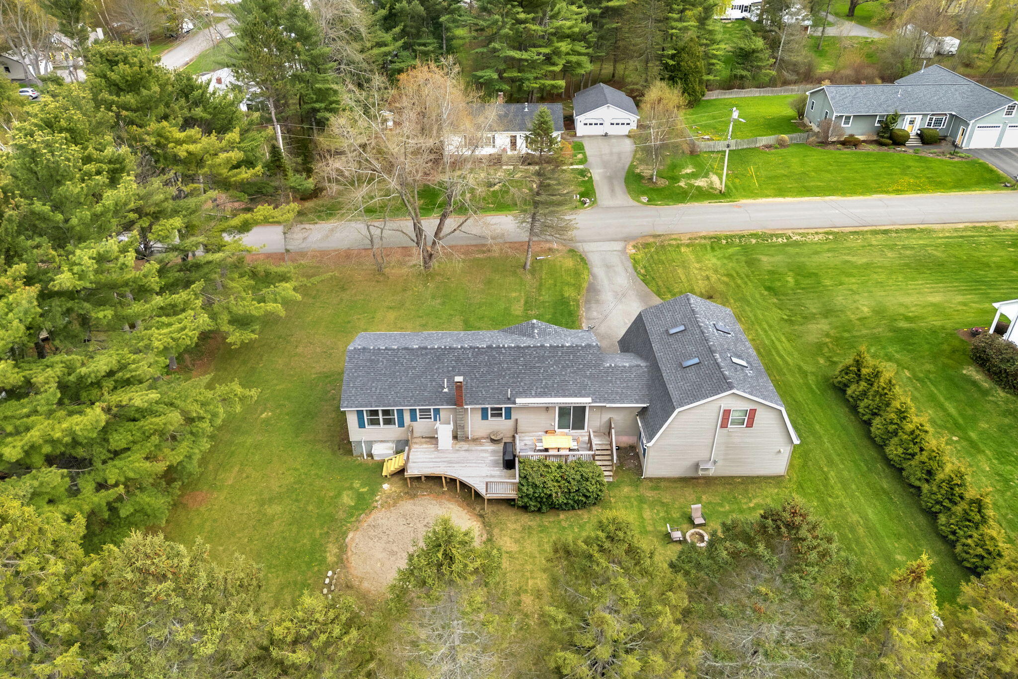 6 Coolidge Avenue Hampden ME 04444
