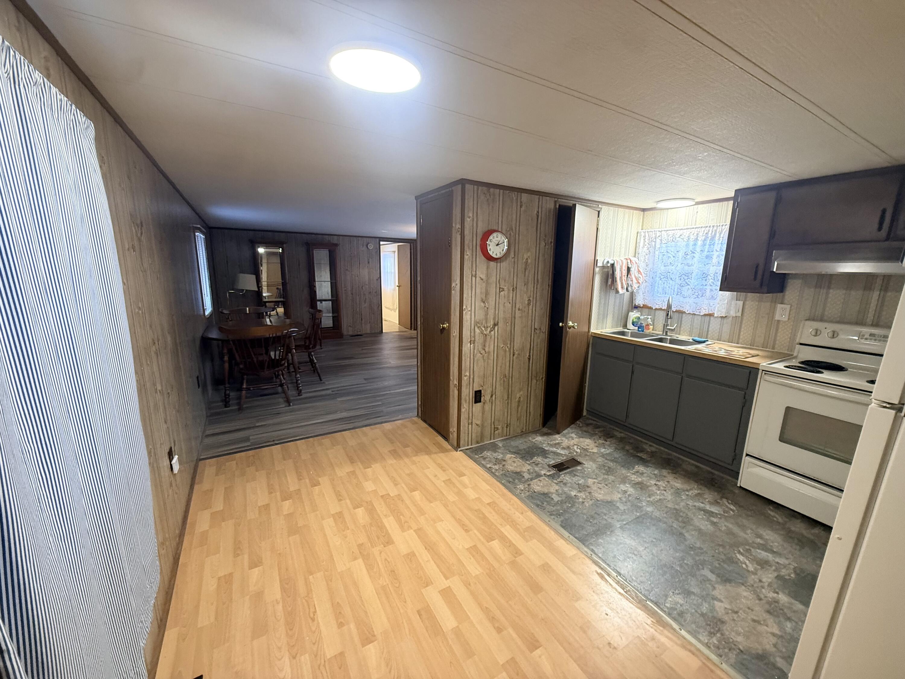 37 Bay Bridge Road Brunswick ME 04011